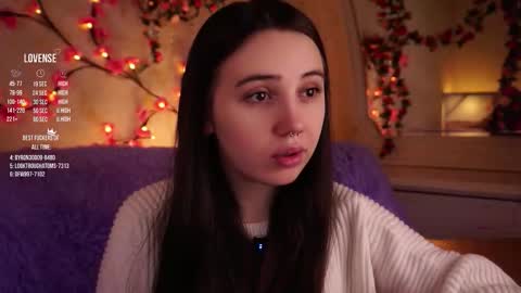 Snapshot of burnletitallburn chatting on November 25, 3:39 am Jessica online show from November 25, 3:39 am