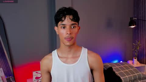 Snapshot of busterspinter chatting on February 11, 7:12 am Buster independent model online show from February 11, 7:12 am