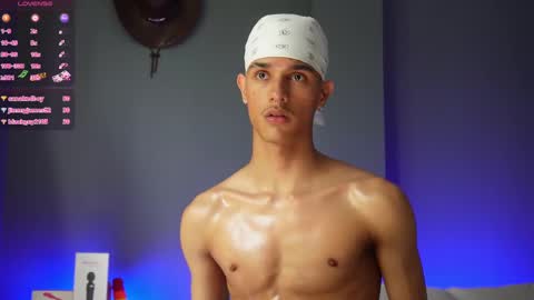 Snapshot of busterspinter chatting on March 4, 3:37 pm Buster independent model online show from March 4, 3:37 pm