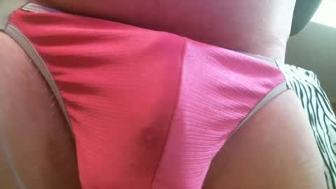 bustinfree online show from December 20, 3:21 pm