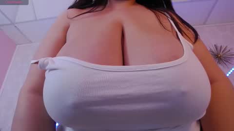 Snapshot of bustyeva_ chatting on February 23, 10:39 am online between 6AM and 2PM EET almost everyday. online show from February 23, 10:39 am