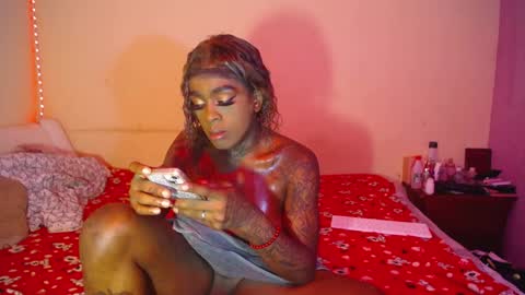 butterfly_rouse online show from October 26, 1:00 am