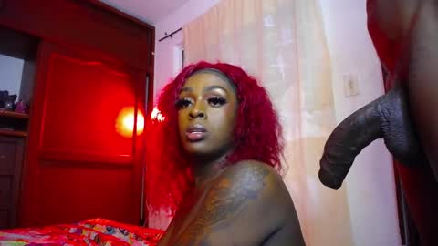 Snapshot of butterfly_rouse chatting on November 20, 10:48 am butterfly_rouse online show from November 20, 10:48 am