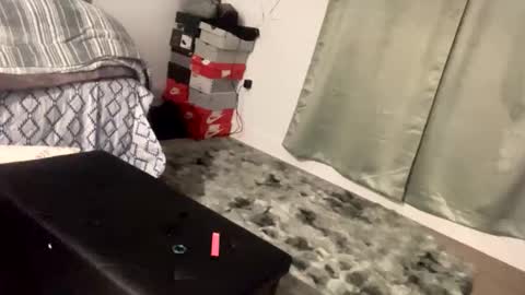 Snapshot of bv965422 chatting on February 28, 1:25 pm 696969illuminate online show from February 28, 1:25 pm