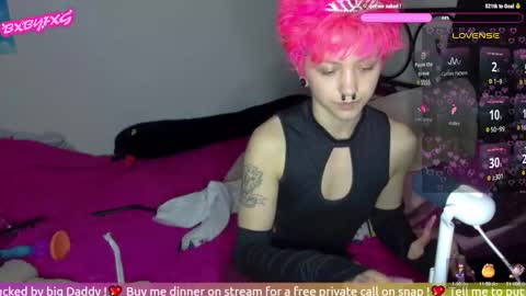 Snapshot of bxbyfxgaa chatting on February 6, 2:00 am BxBYFxG online show from February 6, 2:00 am