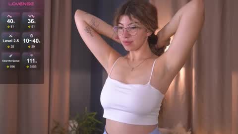 Snapshot of byteblush chatting on September 30, 8:30 am Kira online show from September 30, 8:30 am