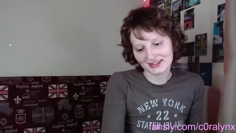 Snapshot of c0ralynx chatting on February 15, 8:01 pm C0ralynx online show from February 15, 8:01 pm