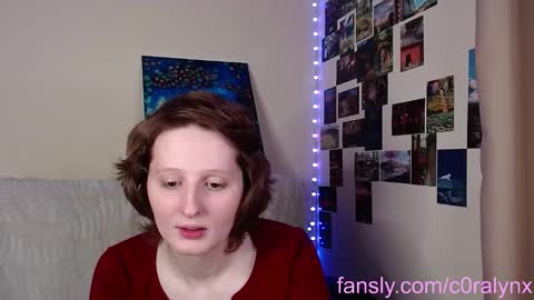 Snapshot of c0ralynx chatting on March 4, 8:16 pm C0ralynx online show from March 4, 8:16 pm
