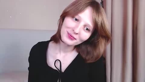 Snapshot of c0ralynx chatting on October 3, 6:21 am C0ralynx online show from October 3, 6:21 am