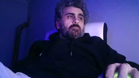 Snapshot of c534963 chatting on December 7, 11:12 pm supersperm online show from December 7, 11:12 pm