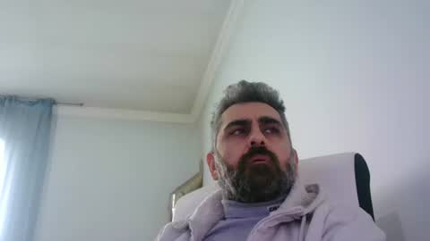 Snapshot of c534963 chatting on January 2, 8:39 am supersperm online show from January 2, 8:39 am