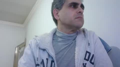 Snapshot of c534963 chatting on February 10, 9:15 pm supersperm online show from February 10, 9:15 pm