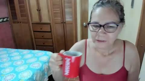 Snapshot of caarlaa_69 chatting on December 16, 9:57 am caarlaa_69 online show from December 16, 9:57 am