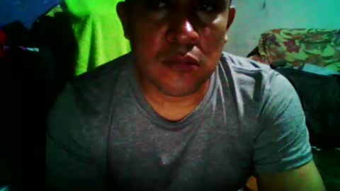 Snapshot of cachito83915 chatting on October 22, 6:24 am Cachudosexy online show from October 22, 6:24 am