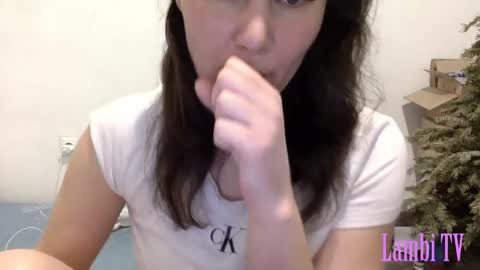 Snapshot of caffeinated_lamb chatting on January 6, 7:13 pm Lamb online show from January 6, 7:13 pm