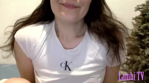 Snapshot of caffeinated_lamb chatting on February 14, 7:23 pm Lamb online show from February 14, 7:23 pm