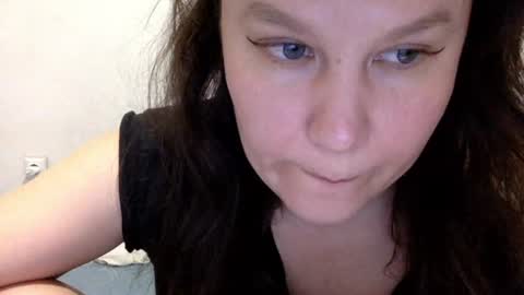 Snapshot of caffeinated_lamb chatting on October 5, 5:55 pm Lamb online show from October 5, 5:55 pm