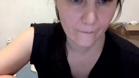 Snapshot of caffeinated_lamb chatting on October 25, 6:02 pm Lamb online show from October 25, 6:02 pm