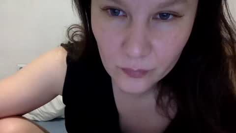 Snapshot of caffeinated_lamb chatting on November 13, 8:30 pm Lamb online show from November 13, 8:30 pm