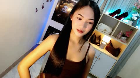 caitlin online show from February 3, 7:19 pm