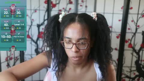 Snapshot of caitlincoxxx chatting on December 20, 8:01 pm Caitlins Coxxx online show from December 20, 8:01 pm