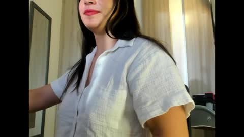Snapshot of caitlingomez0 chatting on May 18, 11:27 am caitlingomez0 online show from May 18, 11:27 am