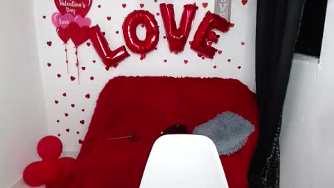 caius online show from February 16, 11:06 am