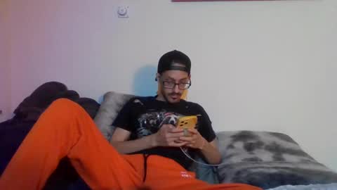 Snapshot of cal_xxx chatting on September 16, 2:23 am Cal XXX online show from September 16, 2:23 am