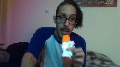 Snapshot of cal_xxx chatting on September 28, 3:01 am Cal XXX online show from September 28, 3:01 am