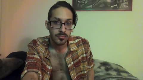 Snapshot of cal_xxx chatting on October 5, 2:10 am Cal XXX online show from October 5, 2:10 am
