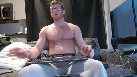 calfurey online show from November 9, 9:24 pm