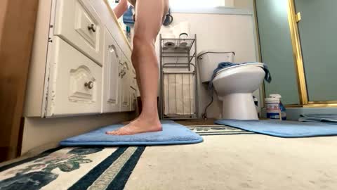 Snapshot of cali1962 chatting on November 18, 7:18 pm Cal online show from November 18, 7:18 pm