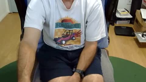 Snapshot of califun4u chatting on October 28, 11:51 pm califun4u online show from October 28, 11:51 pm