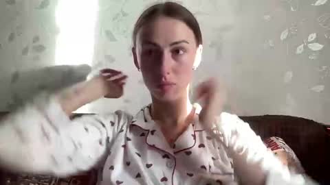 Anna online show from December 18, 11:24 am