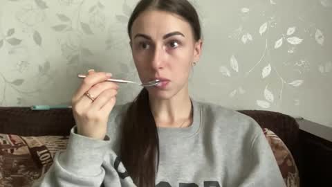 Anna online show from January 18, 9:56 am