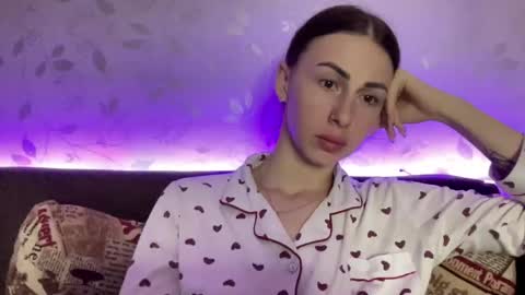 Anna online show from March 6, 10:26 pm