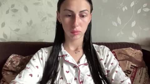 Anna online show from September 19, 11:44 am