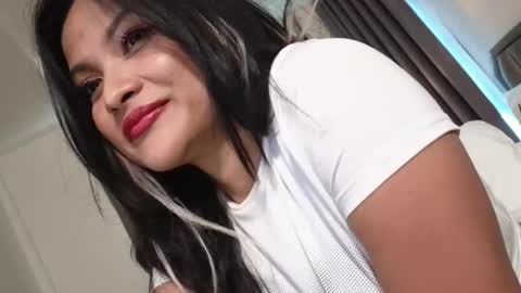 Call Me Linda online show from March 8, 9:46 am