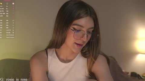 Snapshot of call_me_rosie chatting on October 22, 3:29 am online show from October 22, 3:29 am