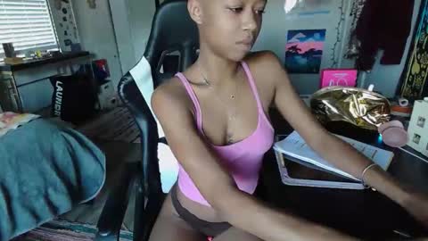 Snapshot of callhertori chatting on November 22, 7:02 pm callhertori online show from November 22, 7:02 pm