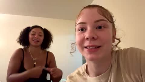 callieodonnell online show from April 23, 2:46 am