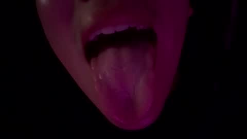 callme38315 online show from March 10, 5:34 am