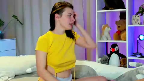 Snapshot of callmetori chatting on December 3, 10:50 am Frida online show from December 3, 10:50 am