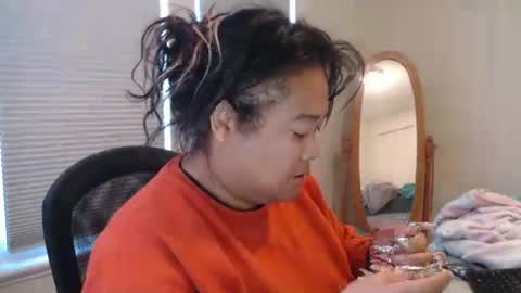 camzxoxox online show from November 1, 2:30 pm