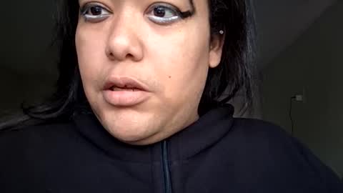 camzxoxox online show from March 18, 10:57 pm