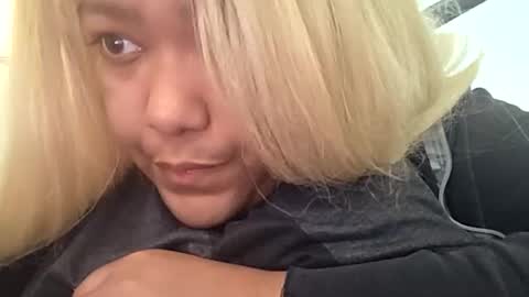 camzxoxox online show from April 20, 5:59 pm