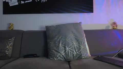 Snapshot of calvinhunt69 chatting on January 11, 11:13 pm Calvin online show from January 11, 11:13 pm