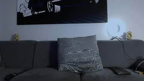 Snapshot of calvinhunt69 chatting on January 22, 7:46 am Calvin online show from January 22, 7:46 am