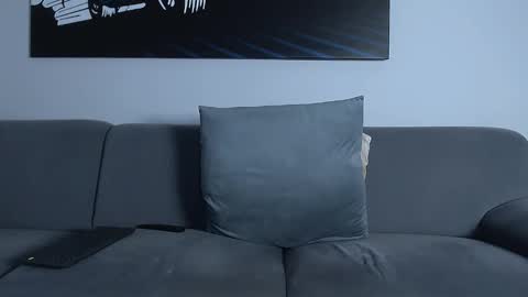 Snapshot of calvinhunt69 chatting on February 3, 6:45 am Calvin online show from February 3, 6:45 am