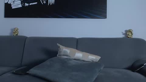 Snapshot of calvinhunt69 chatting on February 7, 7:18 am Calvin online show from February 7, 7:18 am